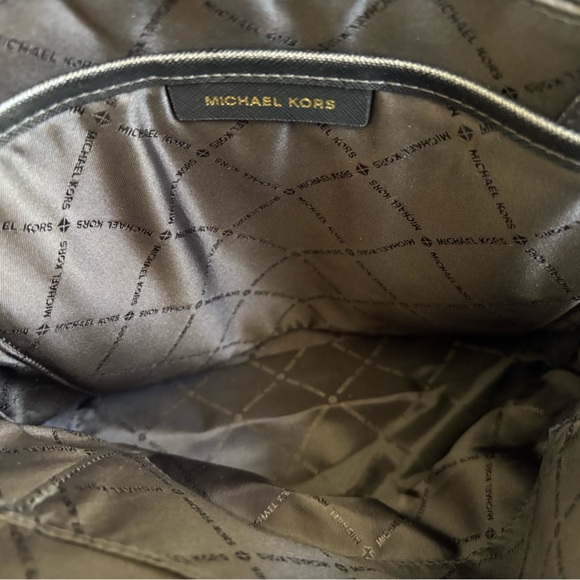 Michael Kors Leather Cindy Large Backpack - Picture 7 of 7